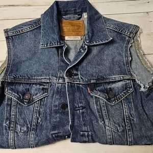 Levi's Premium Classic Blue Denim Sleeveless Jacket